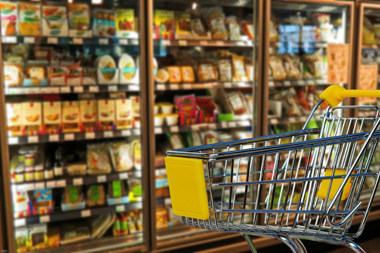 スーパーでの食材選び